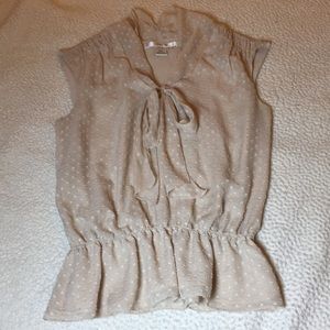 Studio M dressy tan shirt Size L